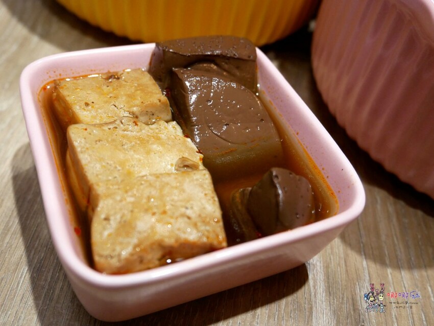 新莊老街附近滷味（可外帶外送）~7種口味還有麻辣乾拌系列，不知道吃什麼就點套餐吧！ | 哪哪麻