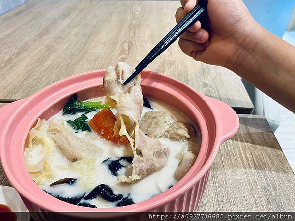 新莊美食推薦/新式滷味「別想了，吃滷味吧」 業界首創擁有最多樣化的選擇/消夜首選/乾.湯的我全都要/新泰路美食首選