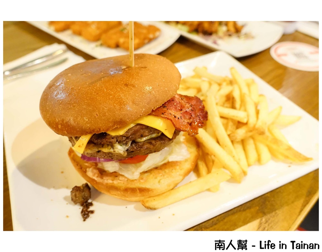 星期五美式餐廳TGI FRIDAYS