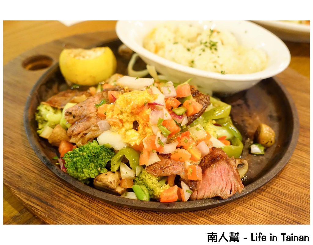 星期五美式餐廳TGI FRIDAYS