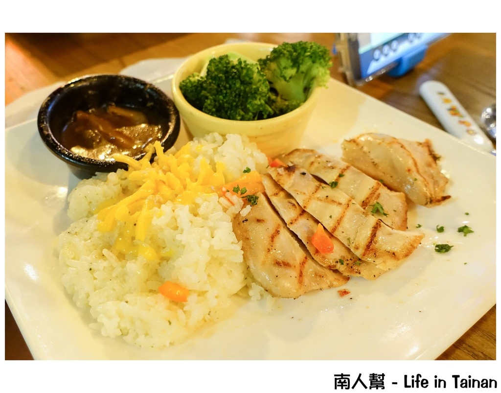 星期五美式餐廳TGI FRIDAYS