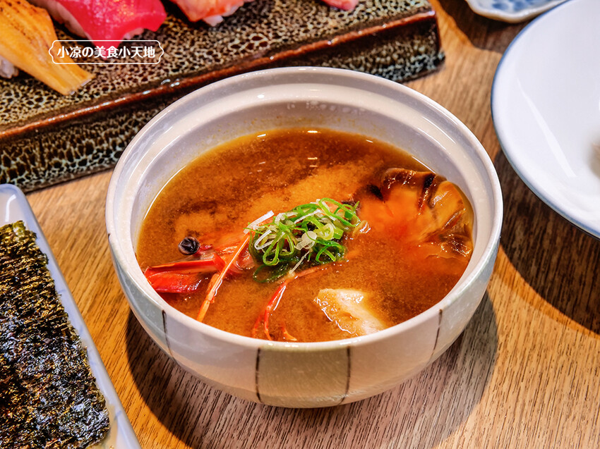 台中南屯日式料理 | 鰆沐割烹·酒，巷弄裡高質感的日式無菜單創意料理。食材鮮美、創意飽口，超推的！