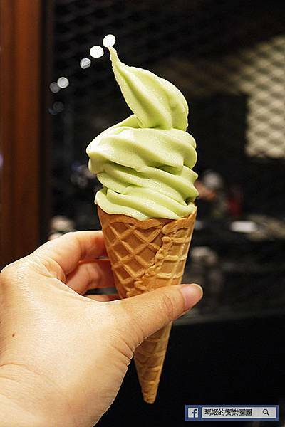 台北火鍋吃到飽【嗨蝦蝦百匯鍋物吃到飽光復店】海鮮控看過來！超狂百種食材799吃到飽！台北松山美食