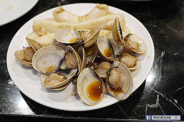 台北火鍋吃到飽【嗨蝦蝦百匯鍋物吃到飽光復店】海鮮控看過來！超狂百種食材799吃到飽！台北松山美食