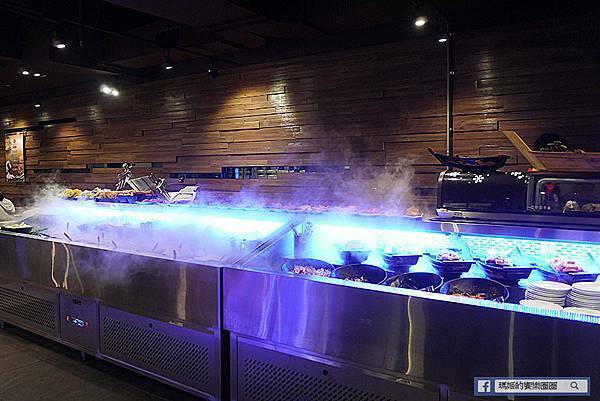 台北火鍋吃到飽【嗨蝦蝦百匯鍋物吃到飽光復店】海鮮控看過來！超狂百種食材799吃到飽！台北松山美食