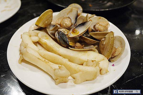 台北火鍋吃到飽【嗨蝦蝦百匯鍋物吃到飽光復店】海鮮控看過來！超狂百種食材799吃到飽！台北松山美食