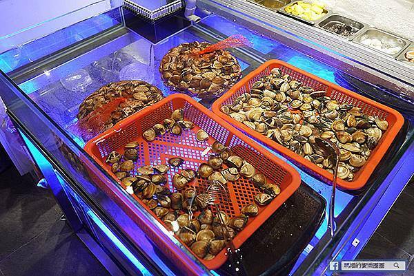 台北火鍋吃到飽【嗨蝦蝦百匯鍋物吃到飽光復店】海鮮控看過來！超狂百種食材799吃到飽！台北松山美食