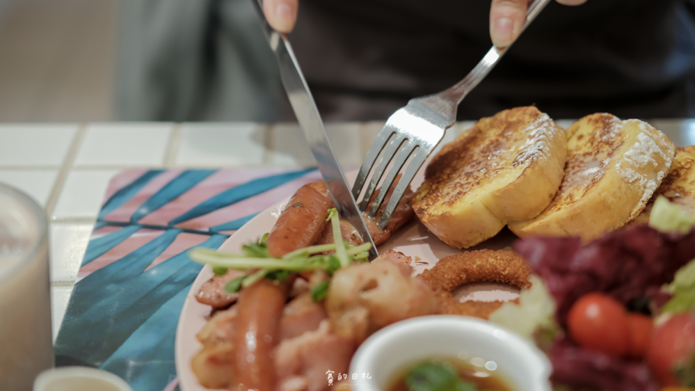 日常日嚐 The Backyard Cafe%5C 西屯區咖啡廳 台中咖啡廳 台中早午餐 賽的日常生活-35.png