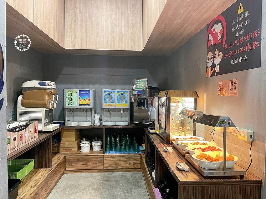 丹水滾鍋物 風生水起店,北屯區火鍋推薦,288元起鍋物套餐,滷味炸物冰淇淋飲料自助吧吃到飽超划算,附設兒童遊戲區親子友善餐廳 - Cyndi loves享食天堂