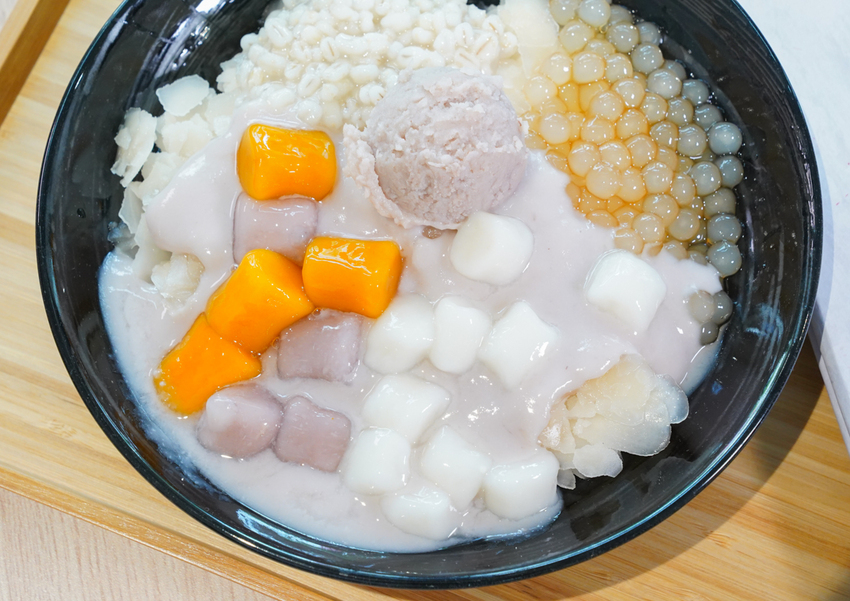 [高雄]禾苑蔗片冰-芋泥芋圓滿滿的好吃高雄蔗片冰～天然爽口不甜膩 @美食好芃友