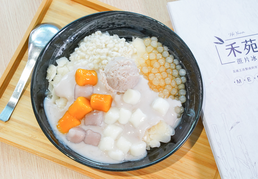 [高雄]禾苑蔗片冰-芋泥芋圓滿滿的好吃高雄蔗片冰～天然爽口不甜膩 @美食好芃友