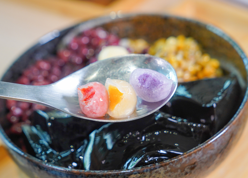 [高雄]禾苑蔗片冰-芋泥芋圓滿滿的好吃高雄蔗片冰～天然爽口不甜膩 @美食好芃友