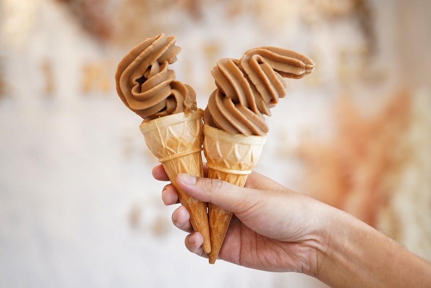 新開幕．網美大理石風平價鍋物推薦『深深蔓逸品鍋物』，異國風味湯頭多達26種選擇，自助吧應有盡有吃到飽，推薦升級三倍肉好滿足！ - 阿華田的美食日記