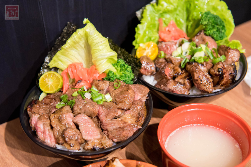 【臺南美食】給你一碗滿滿燒肉蓋住了米飯｜CHOICE等級安格斯黑牛丼飯只要120元｜職人現烤燒肉~~牛丁次郎坊x深夜裡的和魂燒肉丼x台南新都支店 - 南人幫