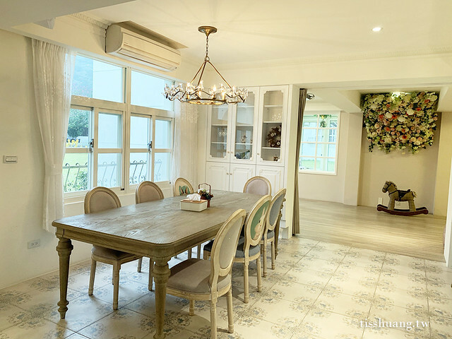 花蓮親子民宿推薦｜山丘洋房｜玻璃屋沙坑遊戲區、游泳池、溜滑梯房｜我喜歡的鄉村風，肯定會再回訪