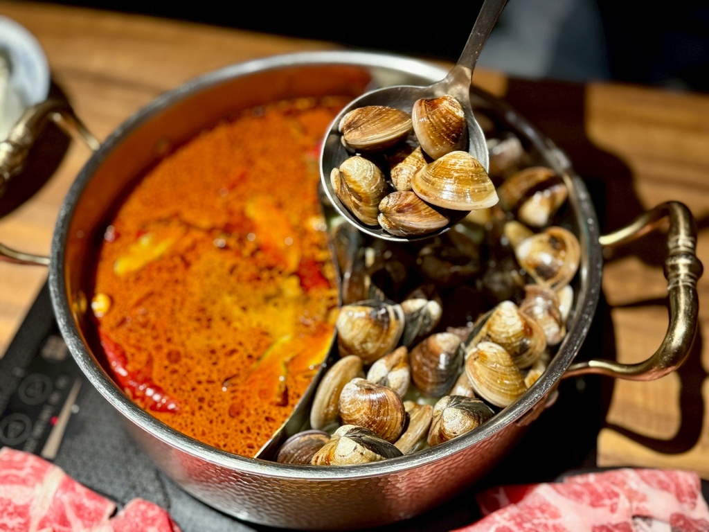 米釉鍋物 Meal Room｜台北東區火鍋｜麻辣鍋 (9).jpg