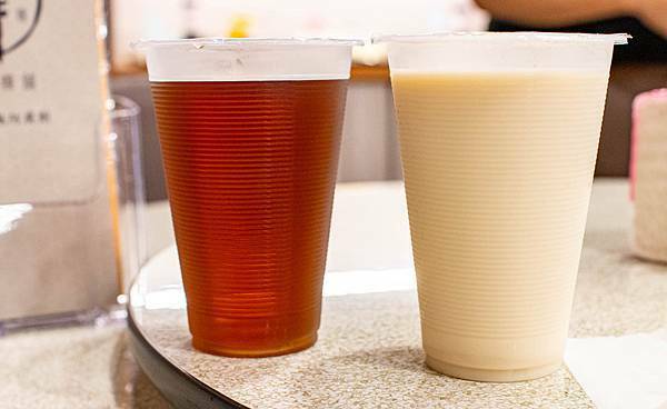 【蘆洲美食】澤字號粿舖-奢侈度爆表！金箔松露口味的現做小籠湯包，還有6種不同顏色的美味燒賣，值得推薦的港式料理店