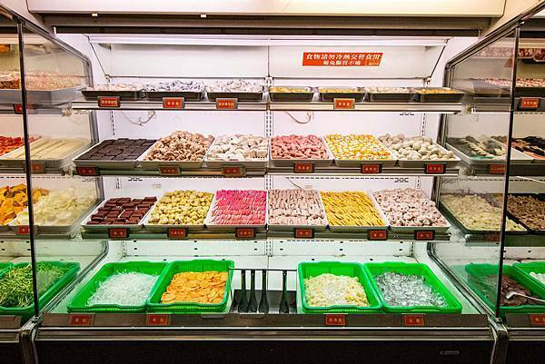 【新莊美食】小鮮鍋新莊店-最低不到370元！超過100種不同食材火鍋吃到飽