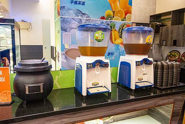 【新莊美食】小鮮鍋新莊店-最低不到370元！超過100種不同食材火鍋吃到飽