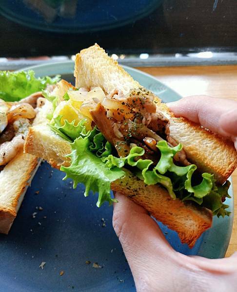 /tmp/php8qe3Ra /tmp/php8qe3Ra