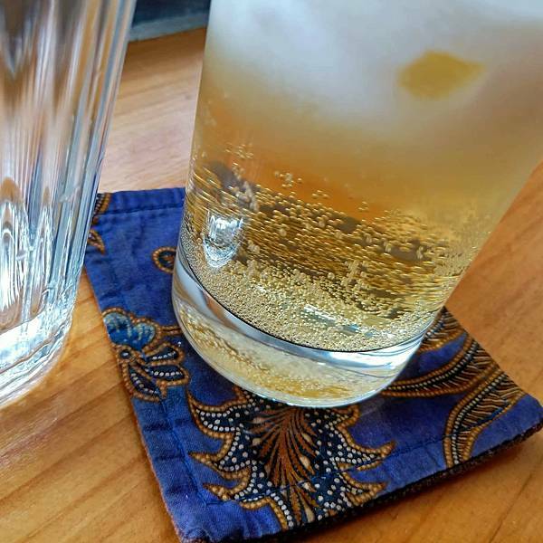 /tmp/phpkF4u5l /tmp/phpkF4u5l