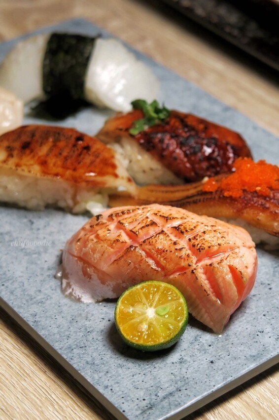 元町壽司-厚切生魚片炙燒壽司和丼飯的高雄鼎山家樂福美食~高雄