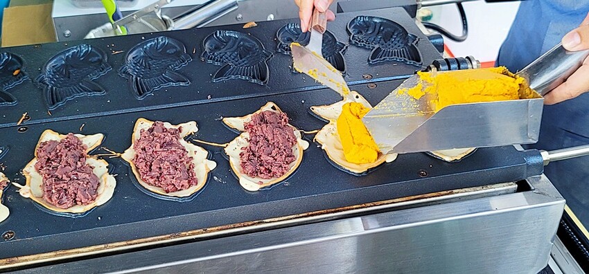 人氣療癒系”莫忘鯛魚燒”推出全新行動餐車，鹹甜口味一咬爆餡，用料實在又美味，將在全台巡迴！！