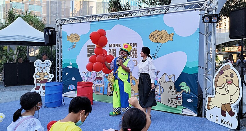 人氣療癒系”莫忘鯛魚燒”推出全新行動餐車，鹹甜口味一咬爆餡，用料實在又美味，將在全台巡迴！！