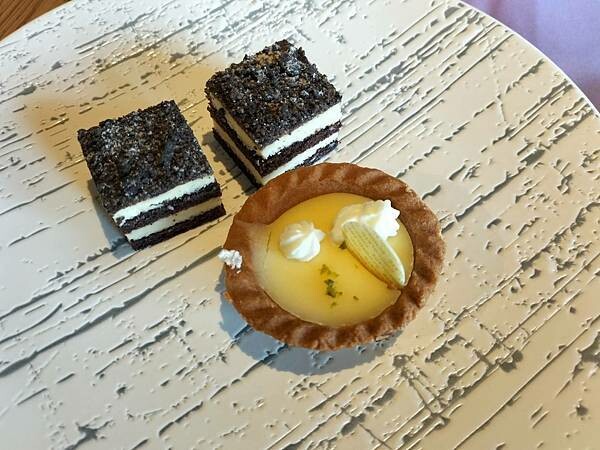 149016.jpg 149016.jpg