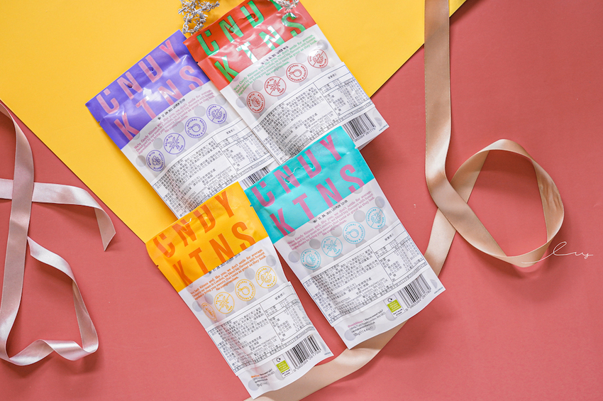 一款素食也能食的軟糖！超可愛貓咪造型，成分天然還有4種口味，不管大小朋友都瘋狂～