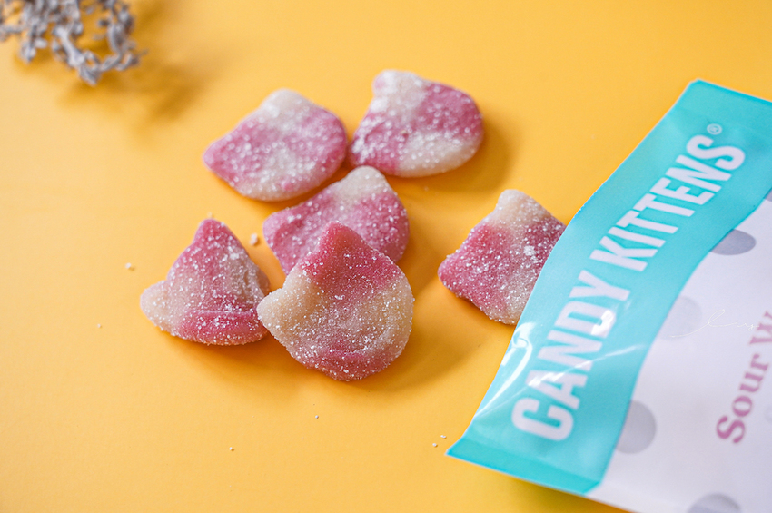 一款素食也能食的軟糖！超可愛貓咪造型，成分天然還有4種口味，不管大小朋友都瘋狂～