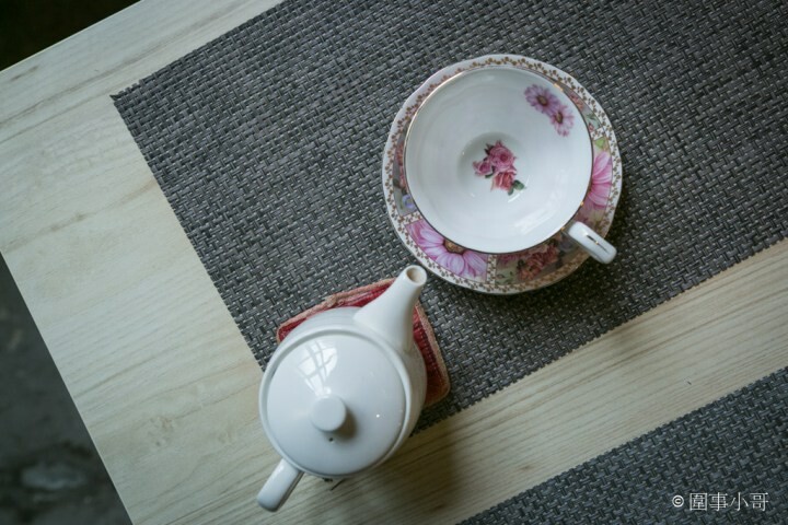 馬祖新村美食-YA bistro，一間集美味餐點與優閒氛圍於一身的法式鄉村餐館。如果在馬祖新村逛累了，來YA坐坐吧。桃園中壢美食推薦 @圍事小哥的幸福相框