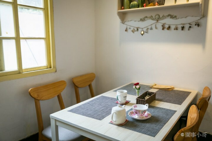 馬祖新村美食-YA bistro，一間集美味餐點與優閒氛圍於一身的法式鄉村餐館。如果在馬祖新村逛累了，來YA坐坐吧。桃園中壢美食推薦 @圍事小哥的幸福相框