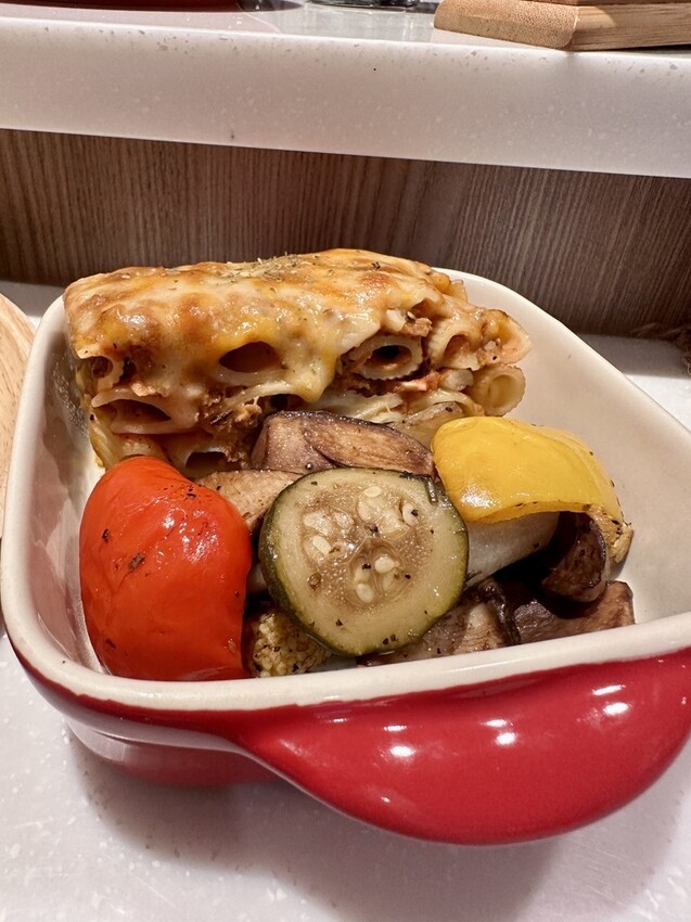 台北。信義︱市政府站:torajastar cafe手工單孔咖啡沖泡座︱簡餐蛋糕下午茶的好地方︱信義新光三越