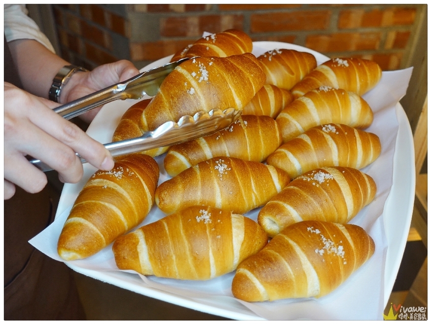 苗栗竹南美食｜『揉PAin烘焙坊』苗栗TOP1質感麵包店~超好吃的手作麵包專賣~ - 瑋瑋＊美食萬歲