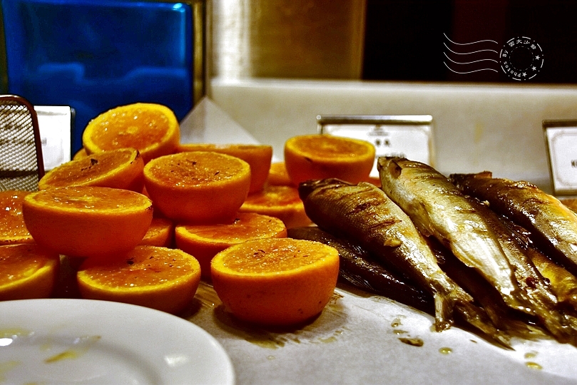 台南：大億麗緻酒店，共同市場自助餐廳晚餐、早餐