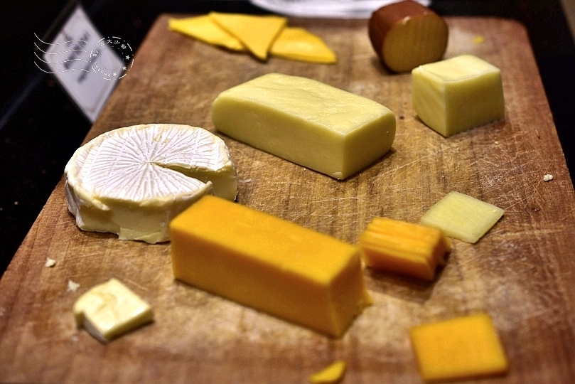 台南：大億麗緻酒店，共同市場自助餐廳晚餐、早餐