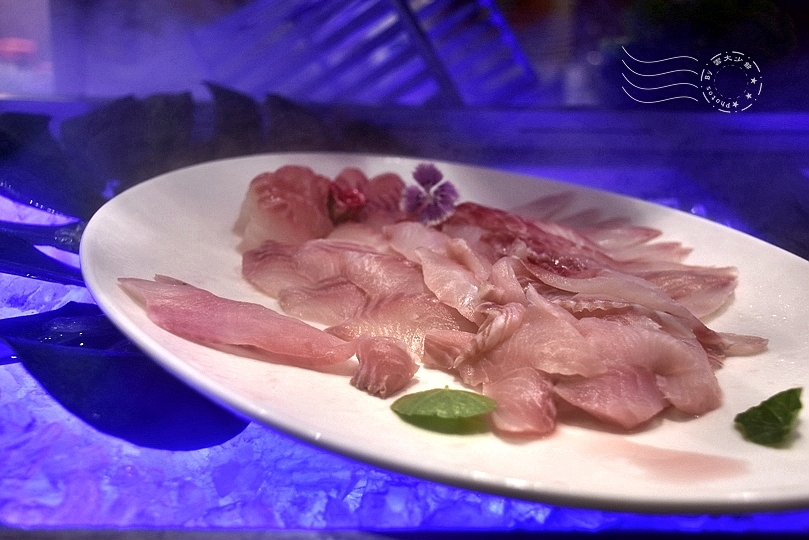 台南：大億麗緻酒店，共同市場自助餐廳晚餐、早餐