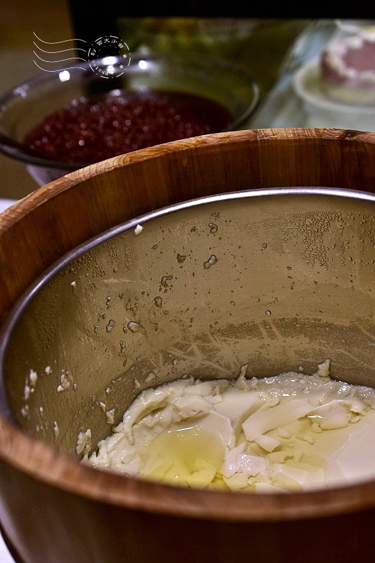 台南：大億麗緻酒店，共同市場自助餐廳晚餐、早餐