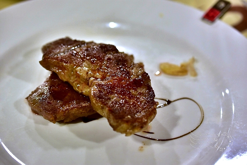 台南：大億麗緻酒店，共同市場自助餐廳晚餐、早餐