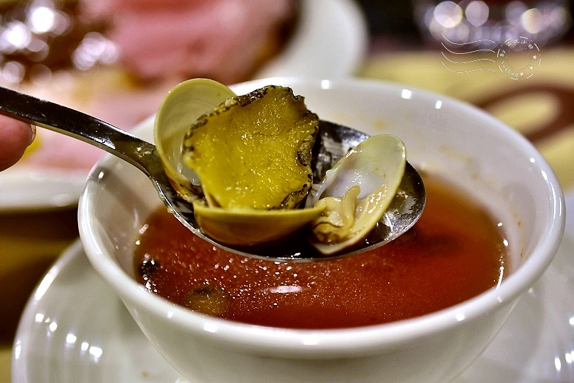 台南：大億麗緻酒店，共同市場自助餐廳晚餐、早餐