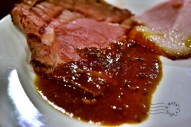 台南：大億麗緻酒店，共同市場自助餐廳晚餐、早餐