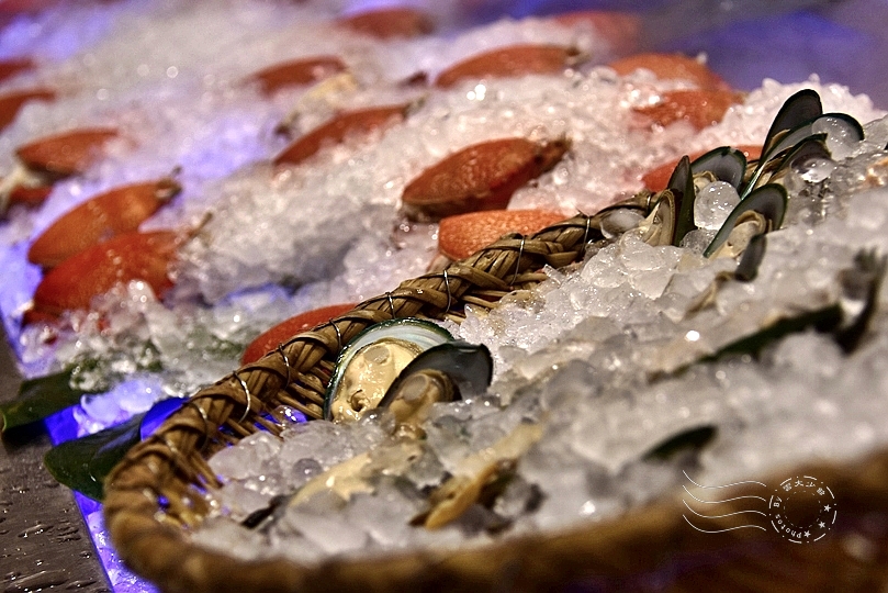 台南：大億麗緻酒店，共同市場自助餐廳晚餐、早餐