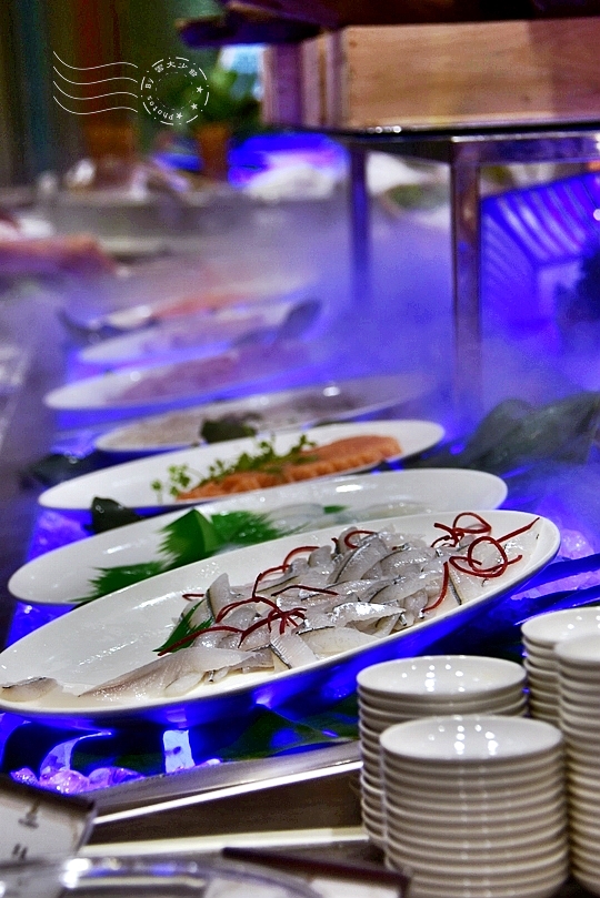 台南：大億麗緻酒店，共同市場自助餐廳晚餐、早餐