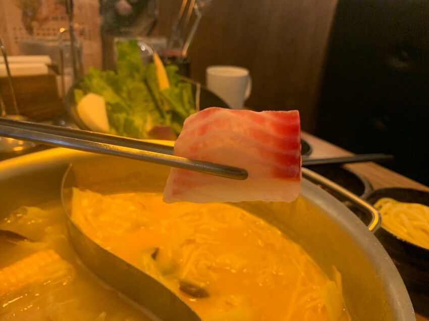 台北｜行天宮 撈啥鍋物 南瓜牛奶鍋香濃滑順 一年四季都是你的吃鍋日！