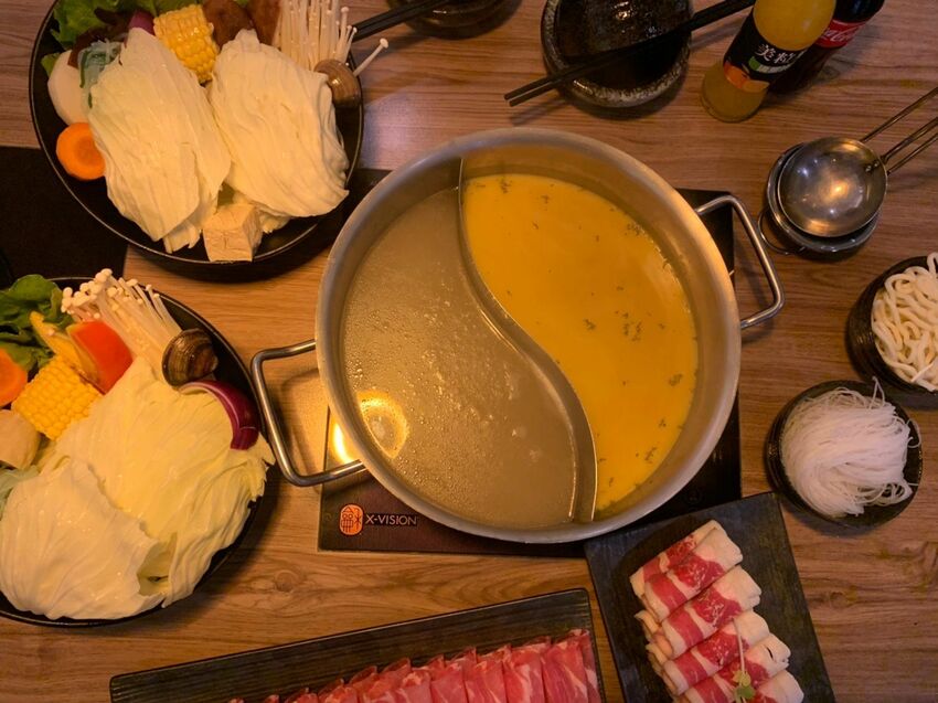 台北｜行天宮 撈啥鍋物 南瓜牛奶鍋香濃滑順 一年四季都是你的吃鍋日！