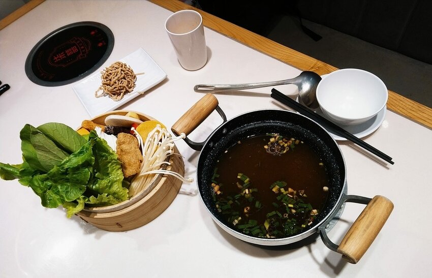 [新莊火鍋推薦]柒囍火鍋公司，蒸的火鍋濃縮香港打邊爐的方式，顛覆台灣火鍋界的頂級美味，個人鍋也可以享受