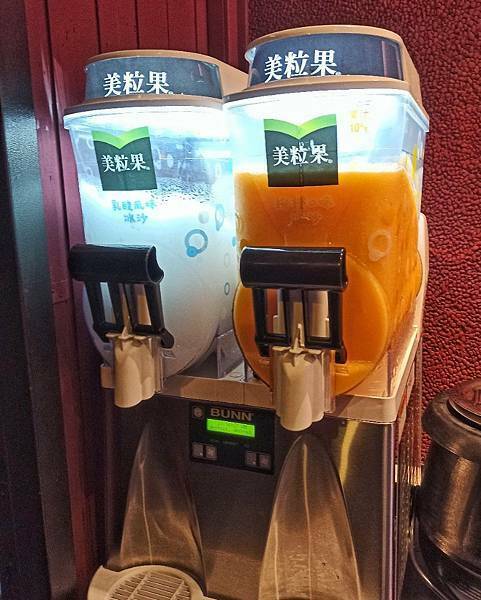 【台北中山】千荷田蔬食百匯涮涮鍋 長安店，新開幕，新店報報，米塔集團品牌，蔬食吃到飽只要$268，平日套餐只要368起