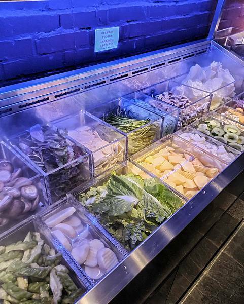【台北中山】千荷田蔬食百匯涮涮鍋 長安店，新開幕，新店報報，米塔集團品牌，蔬食吃到飽只要$268，平日套餐只要368起