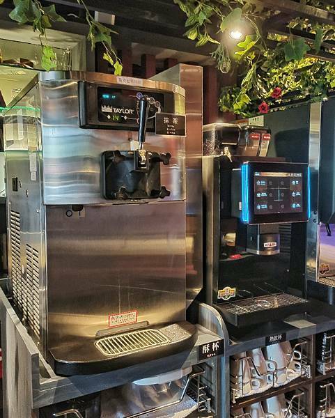 【台北中山】千荷田蔬食百匯涮涮鍋 長安店，新開幕，新店報報，米塔集團品牌，蔬食吃到飽只要$268，平日套餐只要368起